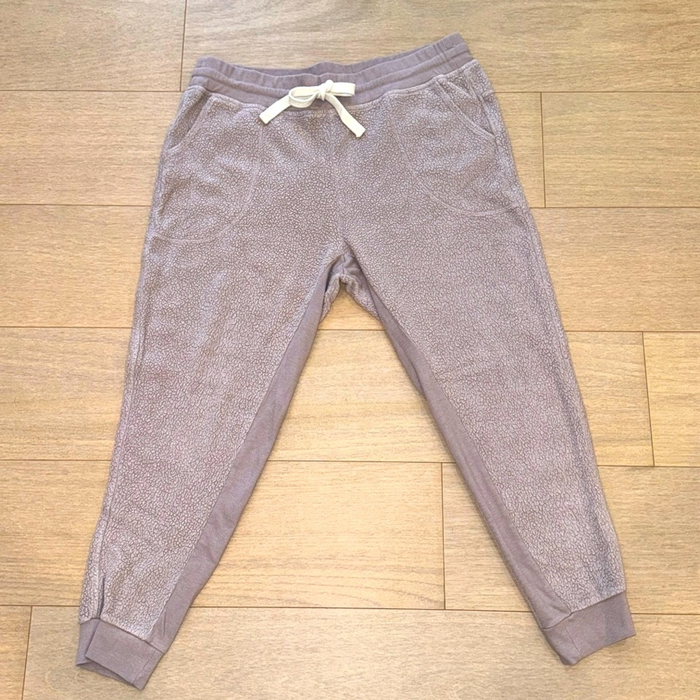 Zella cozy joggers in pale lavender!